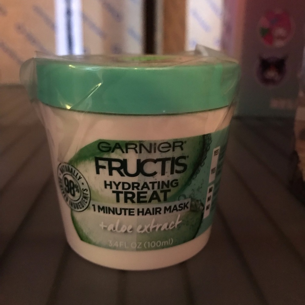 Garnier Fructis Hydrating Hair Mask